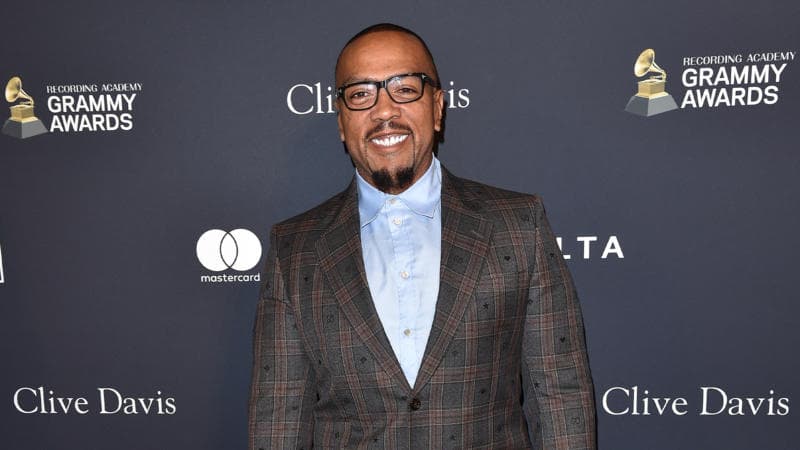You May Be Able To Work With Timbaland On His Next EP, Thanks To His NFT Collection You May Be Able To Work With Timbaland On His Next EP, Thanks To His NFT Collection