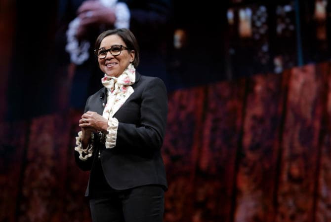 Walgreens CEO Roz Brewer Was The Top-Paid Woman CEO In 2021, Report Reveals Walgreens CEO Roz Brewer Was The Top-Paid Woman CEO In 2021, Report Reveals