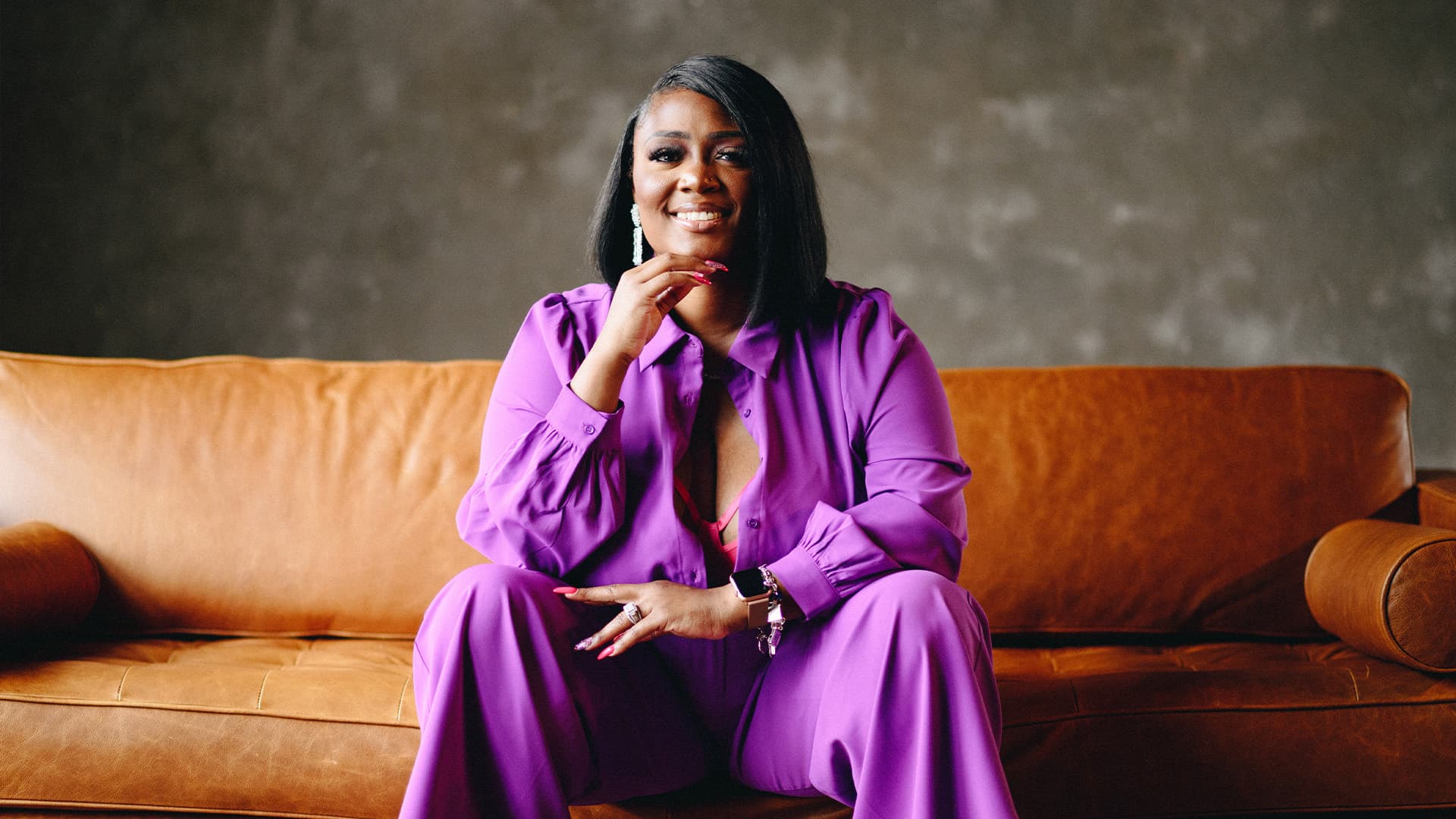 Black Woman Entrepreneur Says She Now Owns A $3.5M Intermodal Container Operation After Leaving Her Teaching Job Black Woman Entrepreneur Says She Now Owns A $3.5M Intermodal Container Operation After Leaving Her Teaching Job