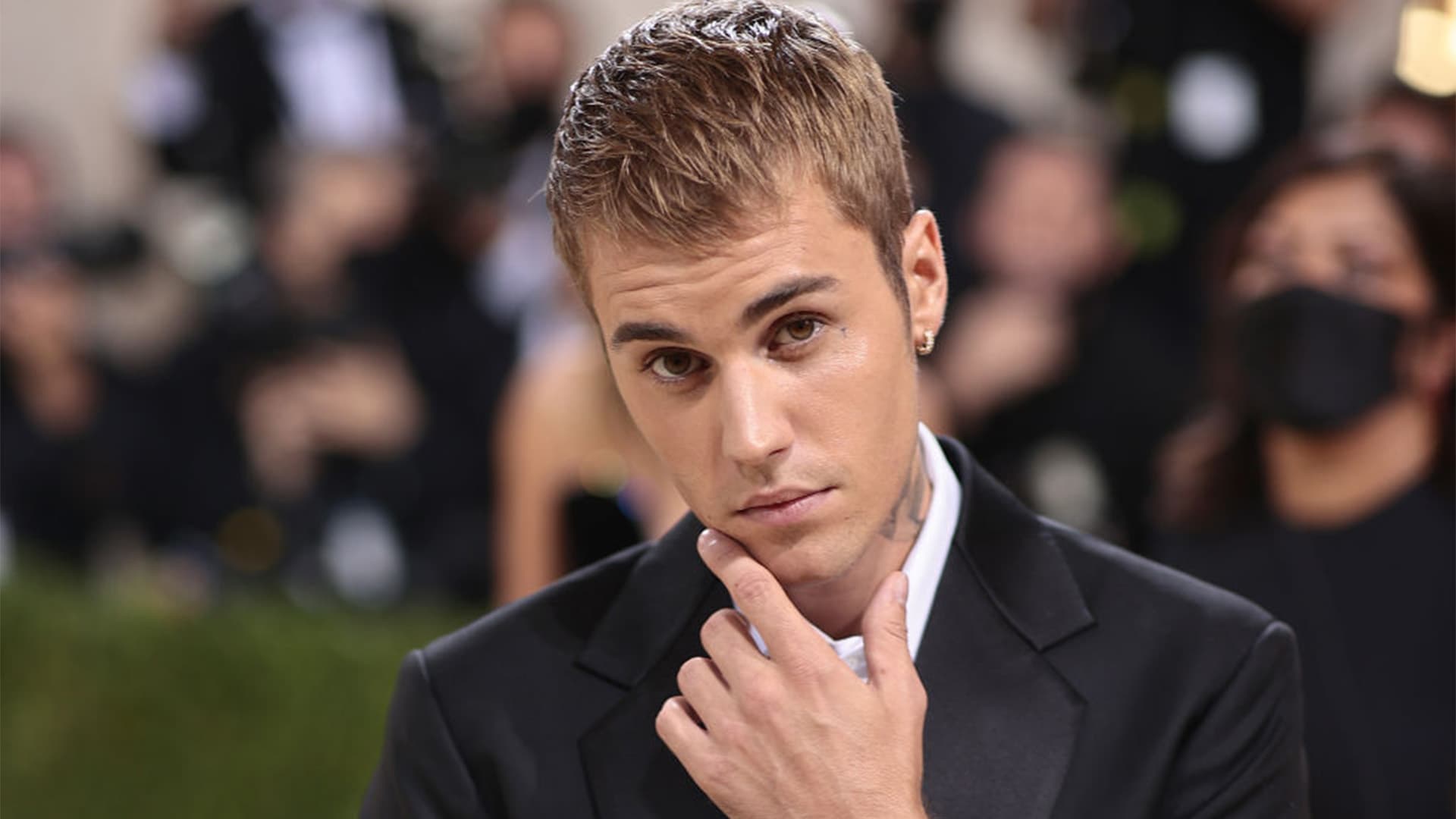 Justin Bieber Blew $1.29M On A Bored Ape NFT — Here's How Much It's Worth Today Justin Bieber Blew $1.29M On A Bored Ape NFT — Here's How Much It's Worth Today