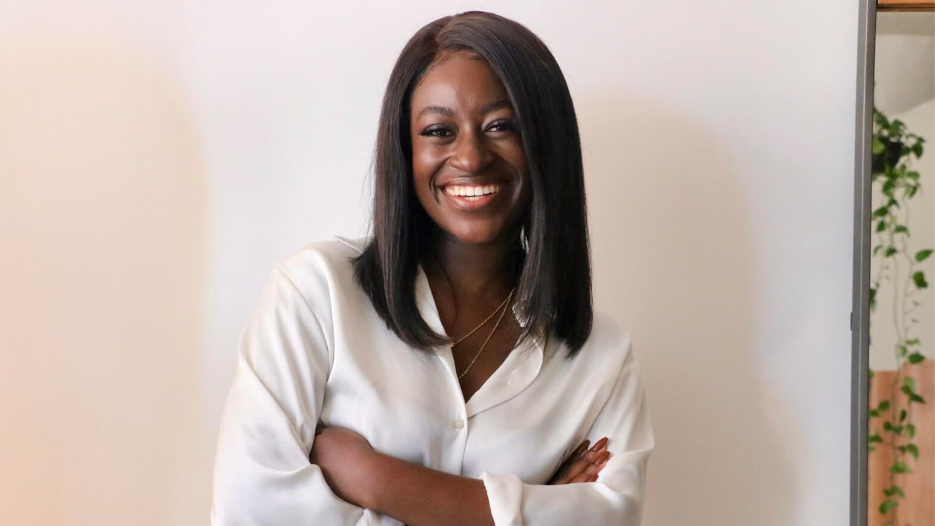 Jahleane Dolne, A LinkedIn Creator, Offers Advice On How To Jumpstart The Career Of Your Dreams Jahleane Dolne, A LinkedIn Creator, Offers Advice On How To Jumpstart The Career Of Your Dreams