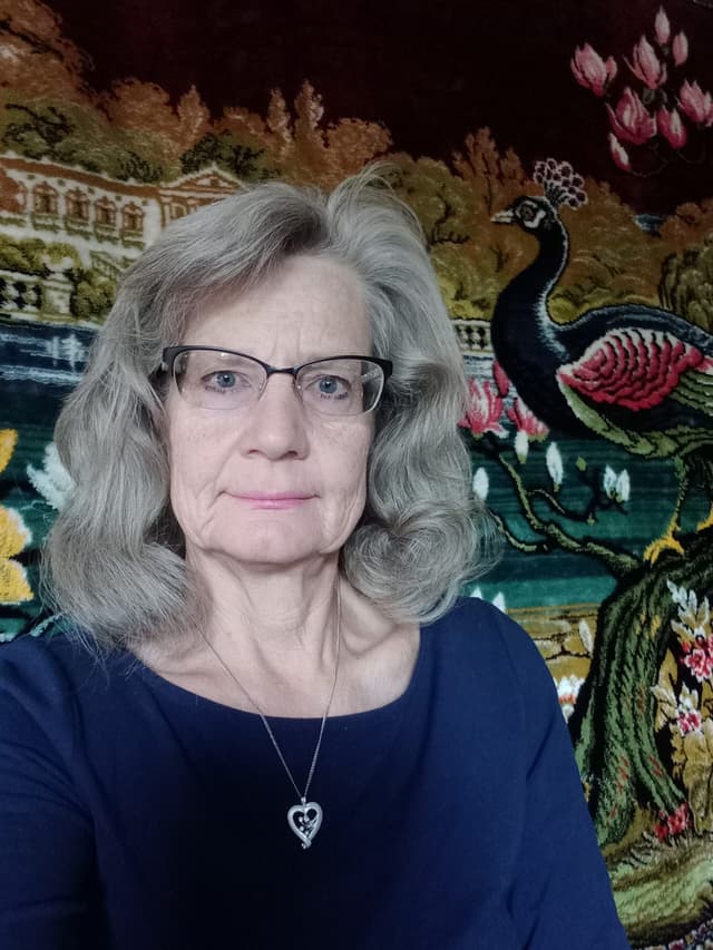 Dr. Diana Rangaves, PharmD Dr. Diana Rangaves, PharmD