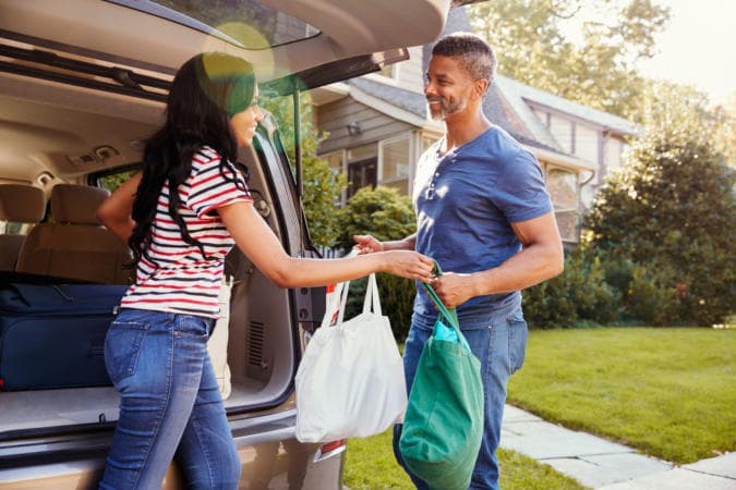 How Much Does Instacart Pay? How To Earn The Most How Much Does Instacart Pay? How To Earn The Most