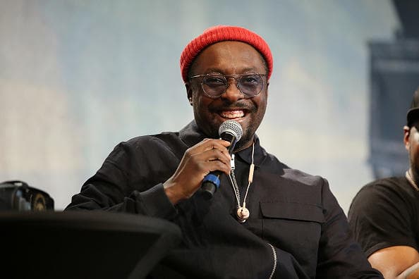 Rapper will.i.am, Honeywell to Sell $299 High-Tech Smart Mask Rapper will.i.am, Honeywell to Sell $299 High-Tech Smart Mask