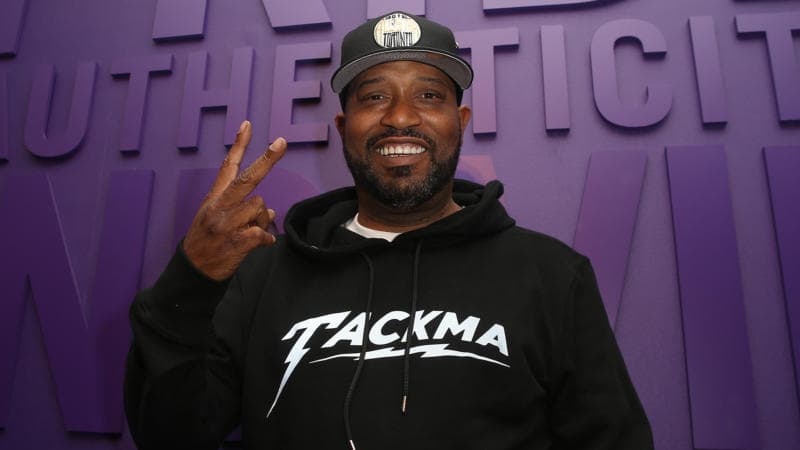 Rapper Bun B Announces His Entry Into The Restaurant Business With Trill Burgers Rapper Bun B Announces His Entry Into The Restaurant Business With Trill Burgers