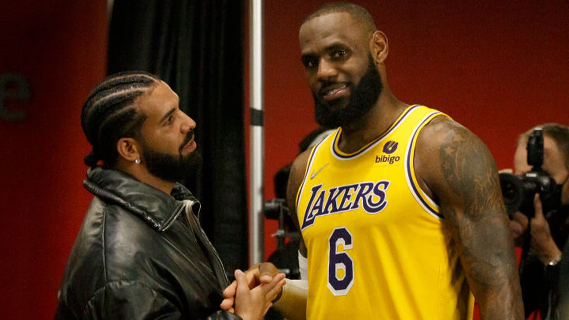 Longtime Friends LeBron James And Drake Invest In The PGA Tour Longtime Friends LeBron James And Drake Invest In The PGA Tour